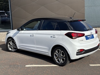 Used Hyundai i20 2019 for sale - 79374981: Photo