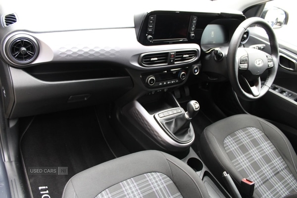 Used Hyundai i10 2024 for sale - 76371795: Photo 2