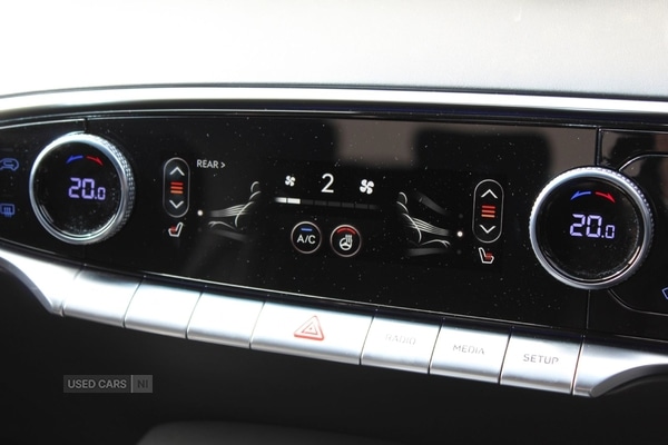 Used Genesis GV70 2023 for sale - 76716013: Photo 17