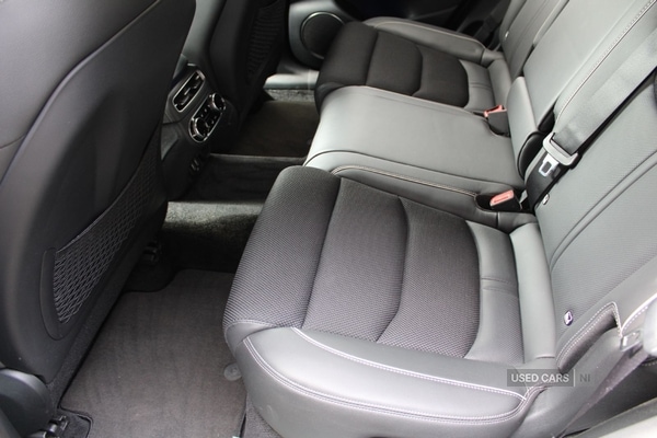 Used Genesis GV70 2023 for sale - 76716013: Photo 8