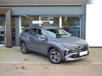 2025 - 1.6T Advance 5dr