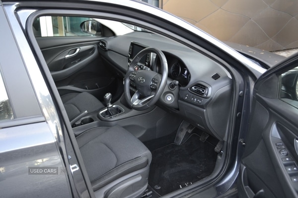 Used Hyundai i30 2022 for sale - 76840087: Photo 2