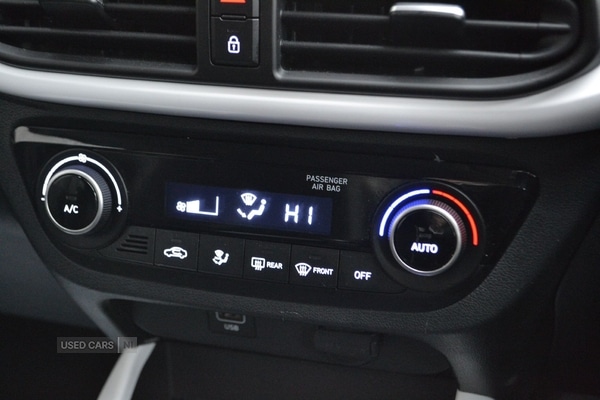 Used Hyundai i10 2022 for sale - 77268498: Photo 17