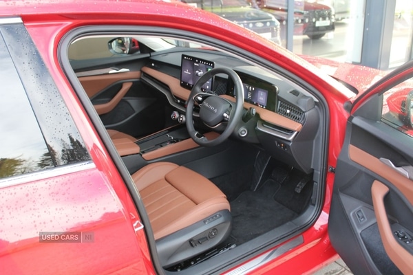 Used Skoda Superb 2025 for sale - 77994537: Photo 3