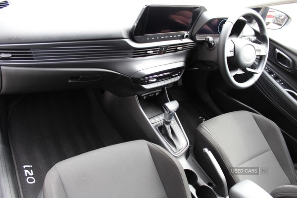 Used Hyundai i20 2025 for sale - 76914401: Photo 2