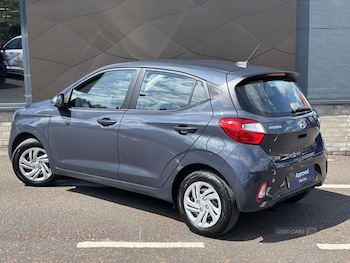 Used Hyundai i10 2022 for sale - 79000323: Photo