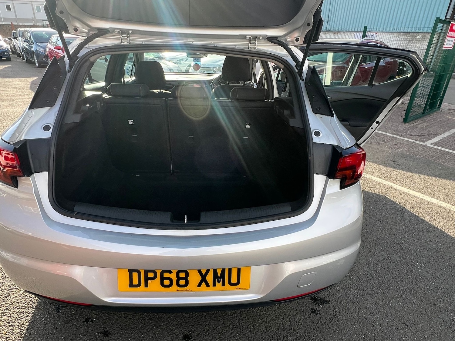 Used Vauxhall Astra 2018 for sale - 77888284: Photo 6