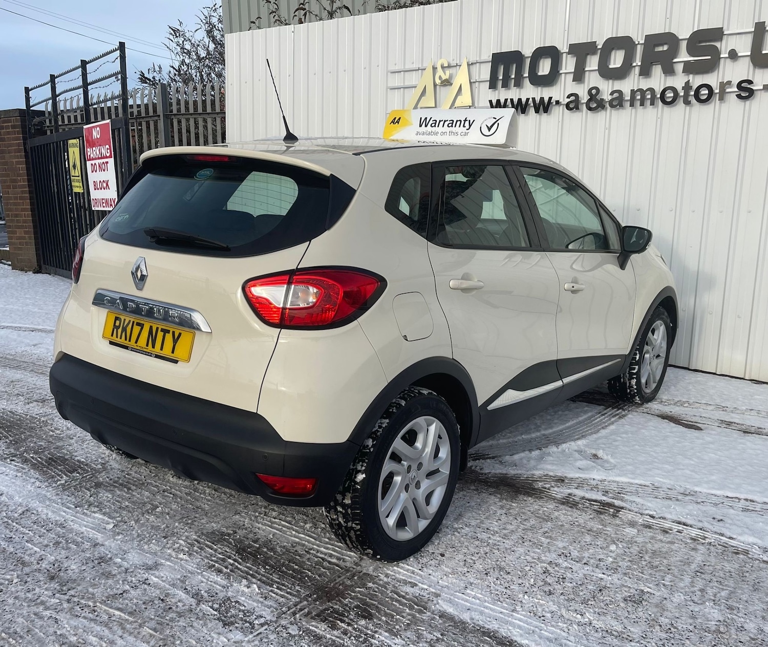 Used Renault Captur 2017 for sale - 77129275: Photo 21