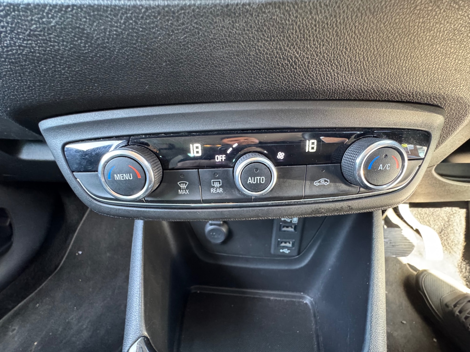 Used Vauxhall Crossland X 2019 for sale - 78155759: Photo 22