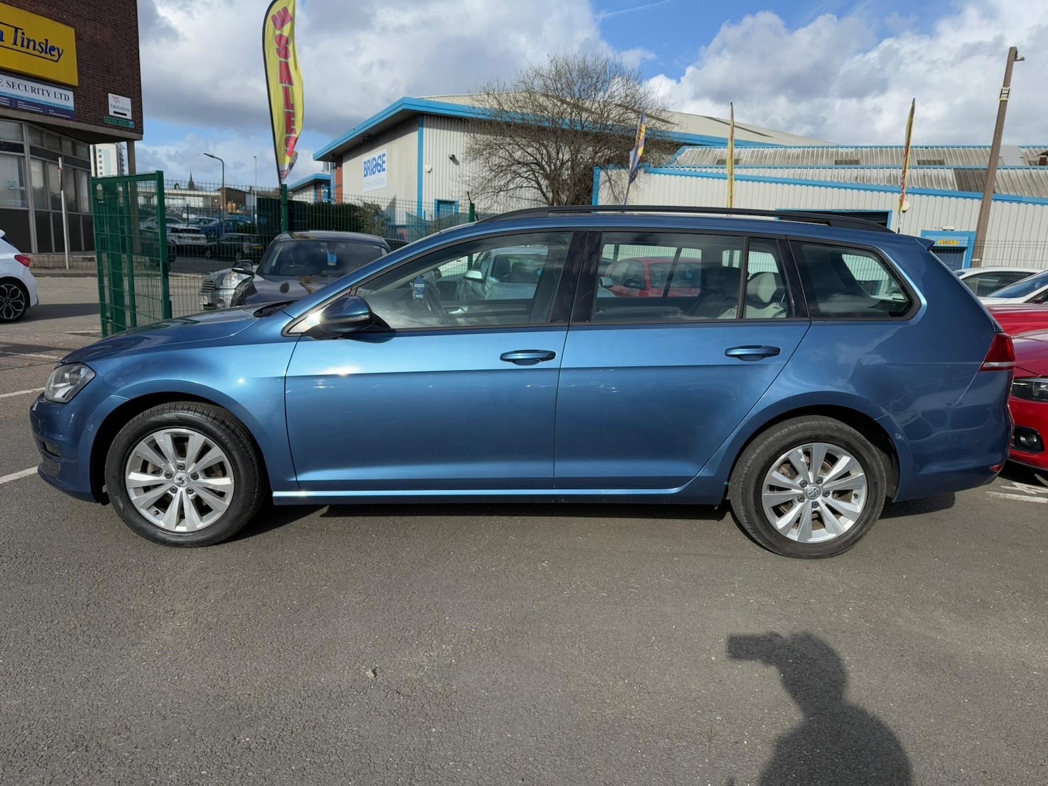 Used Volkswagen Golf 2015 for sale - 77888253: Photo 2