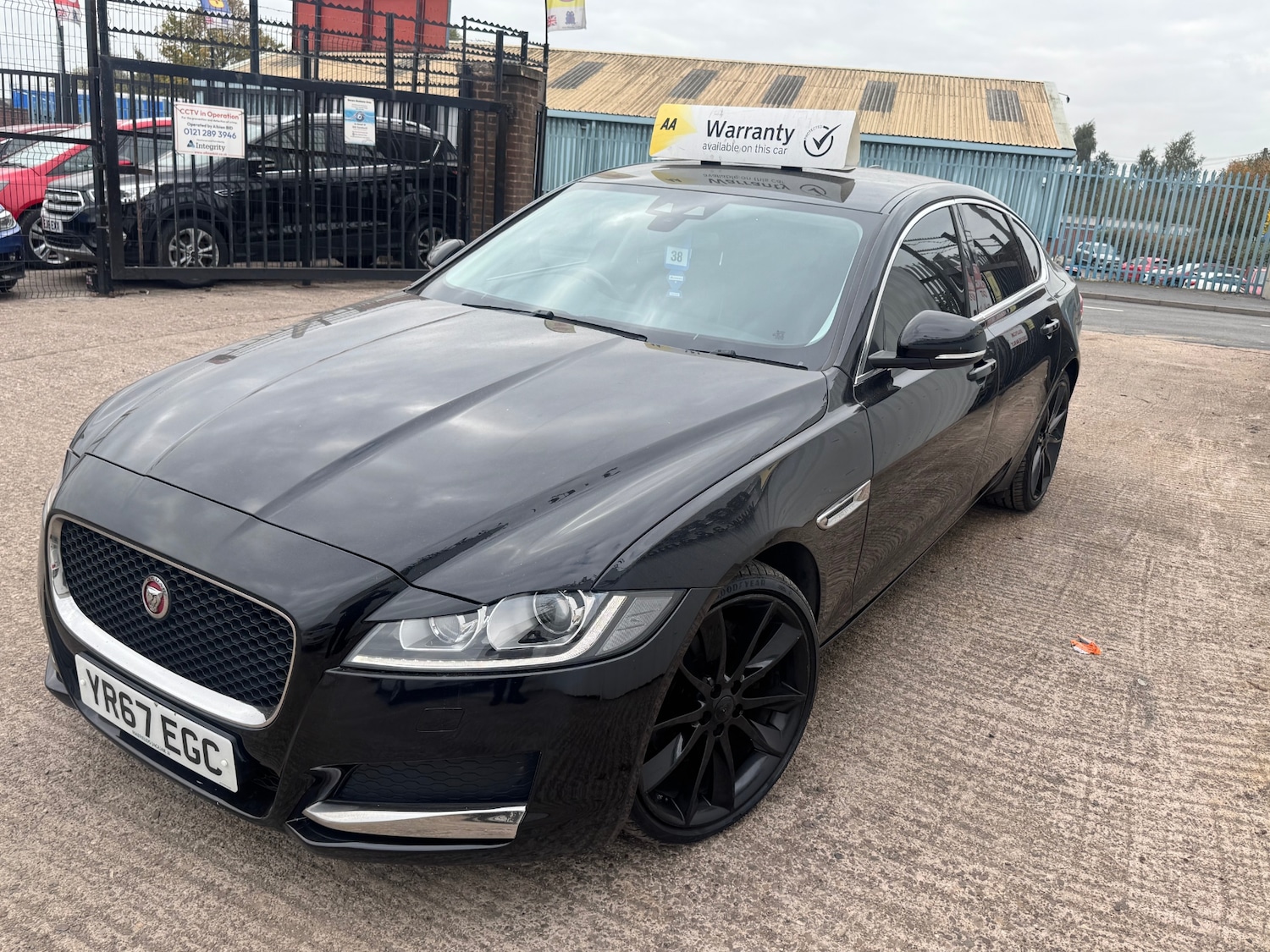 Used Jaguar XF 2017 for sale - 76442514: Photo 12