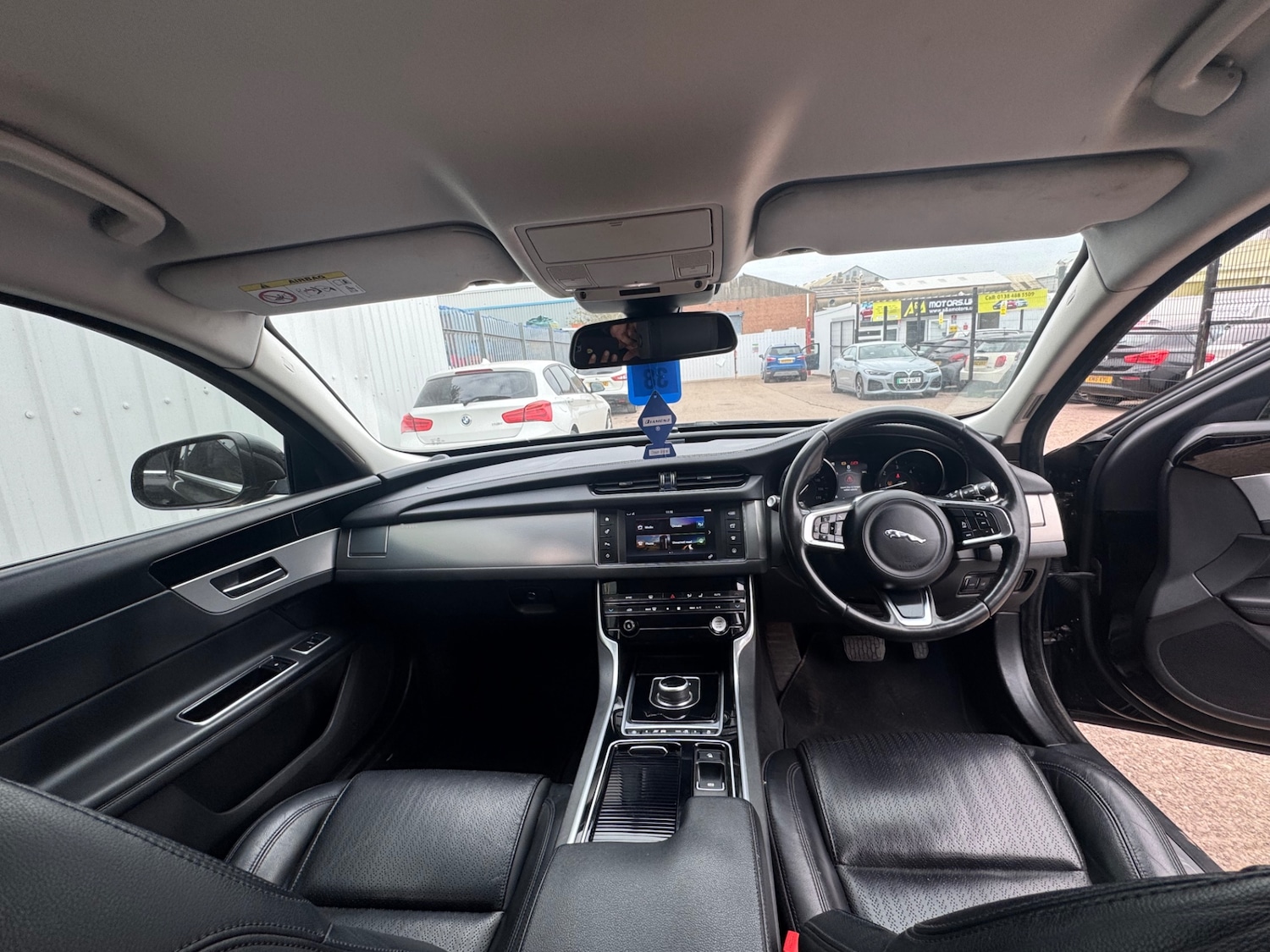 Used Jaguar XF 2017 for sale - 76442514: Photo 17