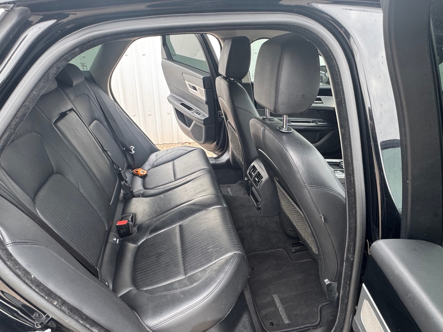 Used Jaguar XF 2017 for sale - 76442514: Photo 24