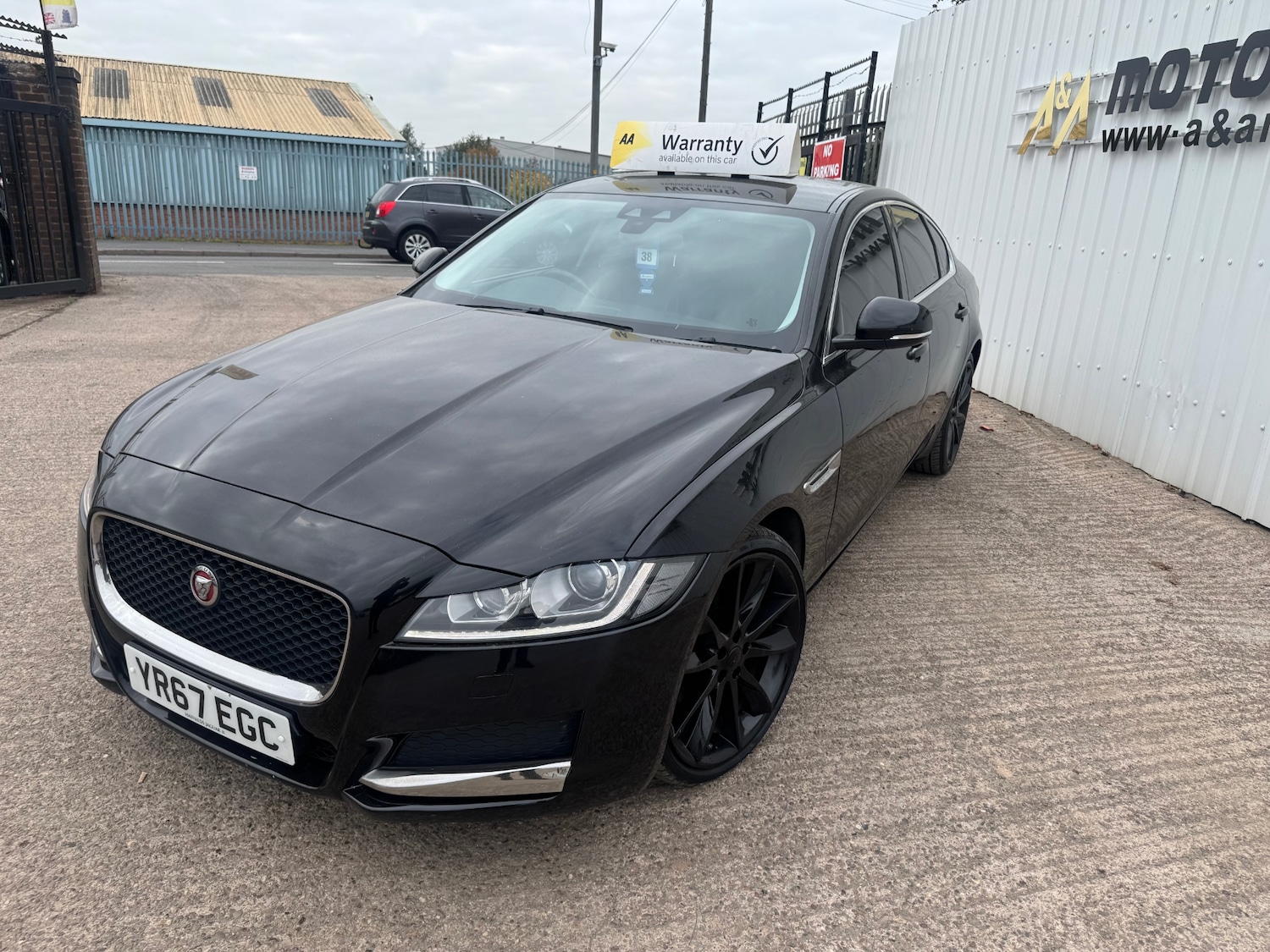 Used Jaguar XF 2017 for sale - 76442514: Photo 31