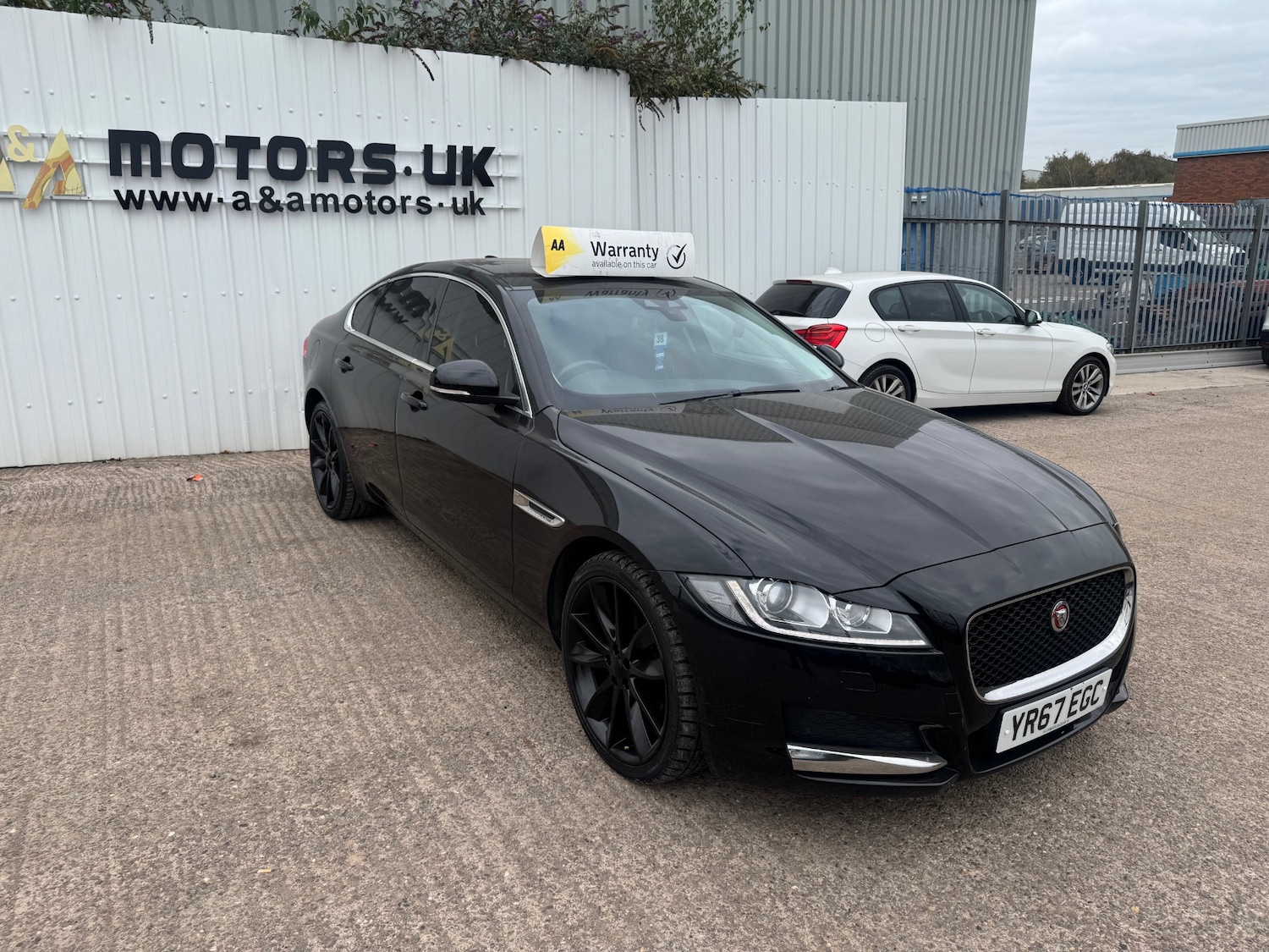 Used Jaguar XF 2017 for sale - 76442514: Photo 6