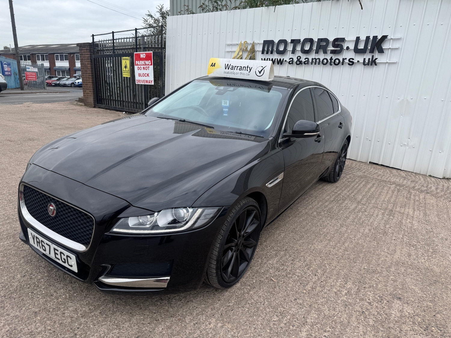 Used Jaguar XF 2017 for sale - 76442514: Photo 7