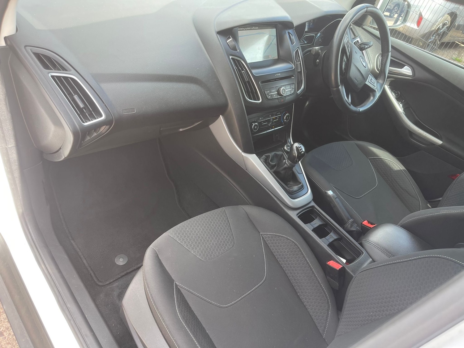 Used Ford Focus 2017 for sale - 76951526: Photo 12