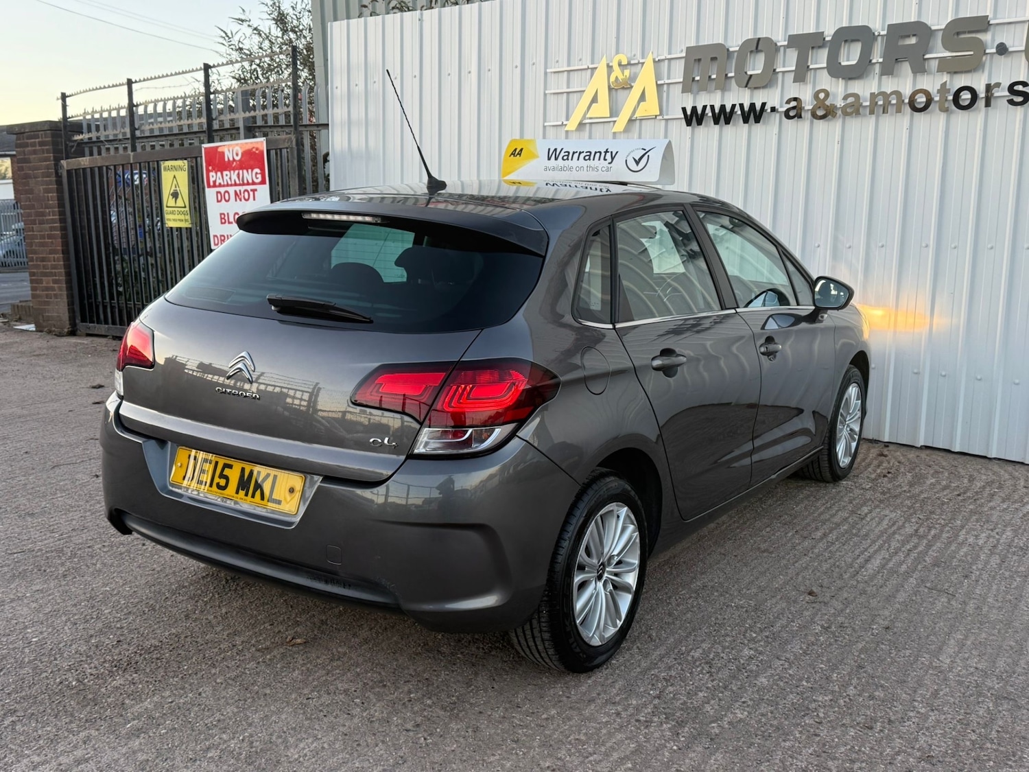 Used Citroen C4 2015 for sale - 76649865: Photo 2