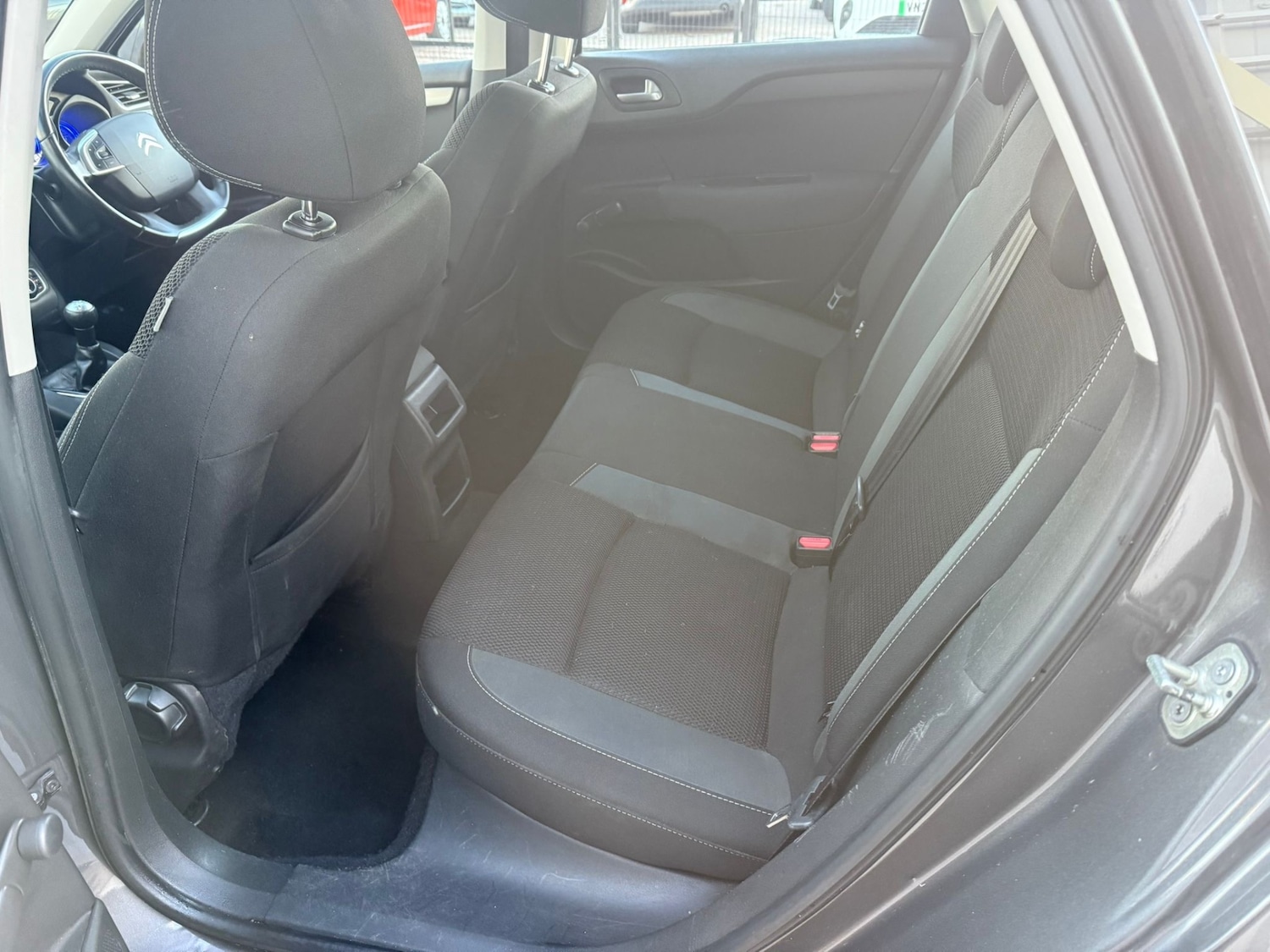 Used Citroen C4 2015 for sale - 76649865: Photo 9