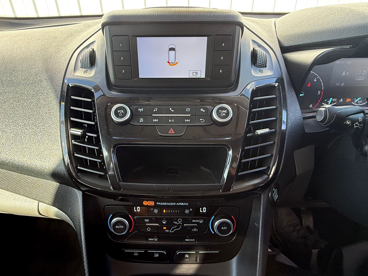 Used Ford Tourneo Connect 2019 for sale - 76087634: Photo 21