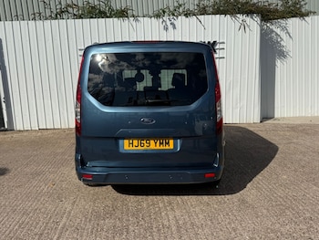 Used Ford Tourneo Connect 2019 for sale - 76087634: Photo 2