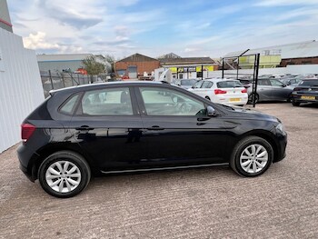 Used Volkswagen Polo 2018 for sale - 78184158: Photo