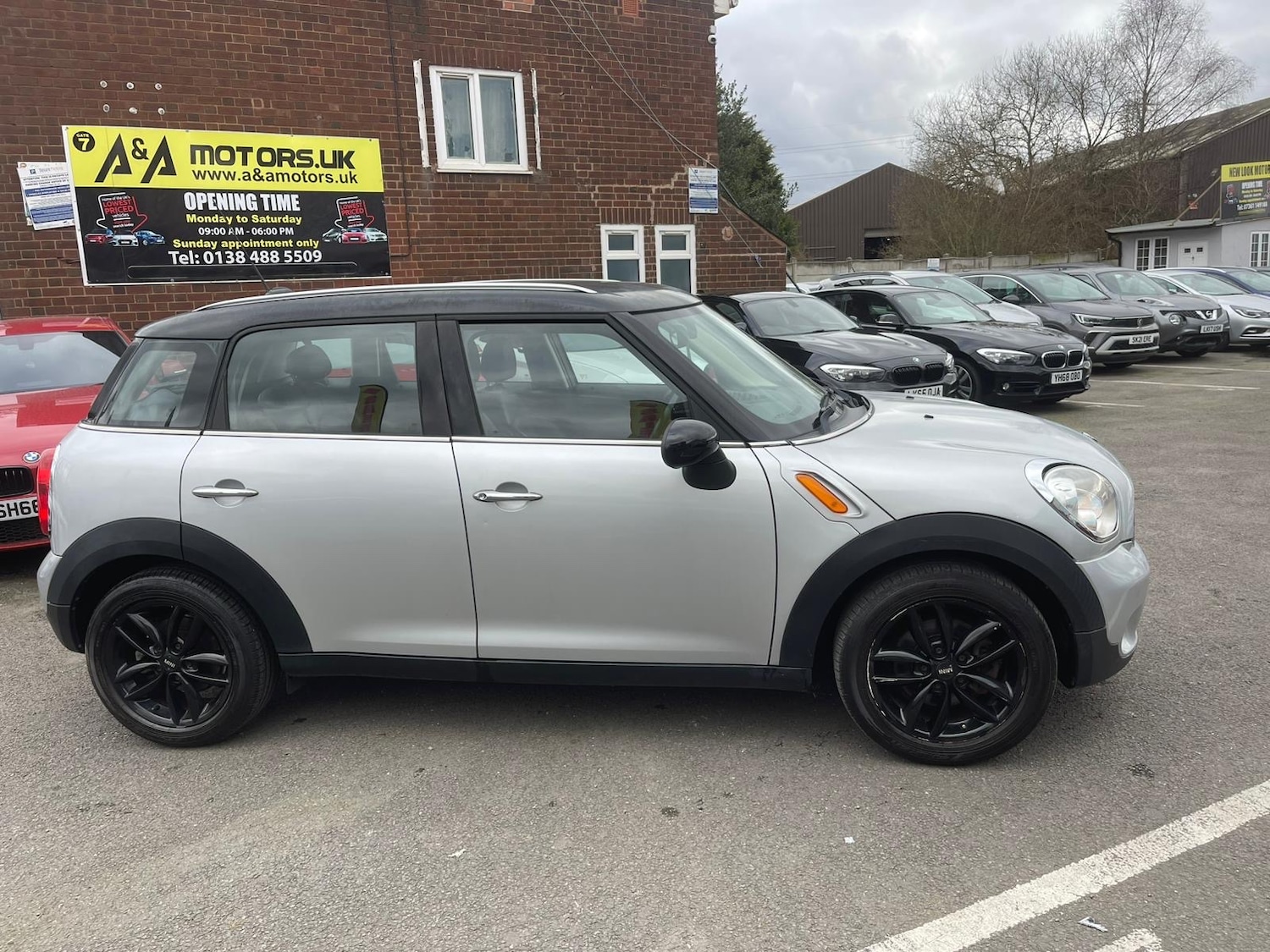 Used MINI Countryman 2012 for sale - 77888220: Photo 2