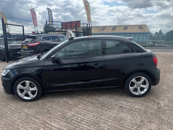 Used Audi A1 2017 for sale - 74887579: Photo 2