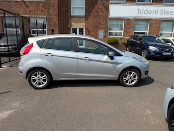 Used Ford Fiesta 2016 for sale - 79255458: Photo