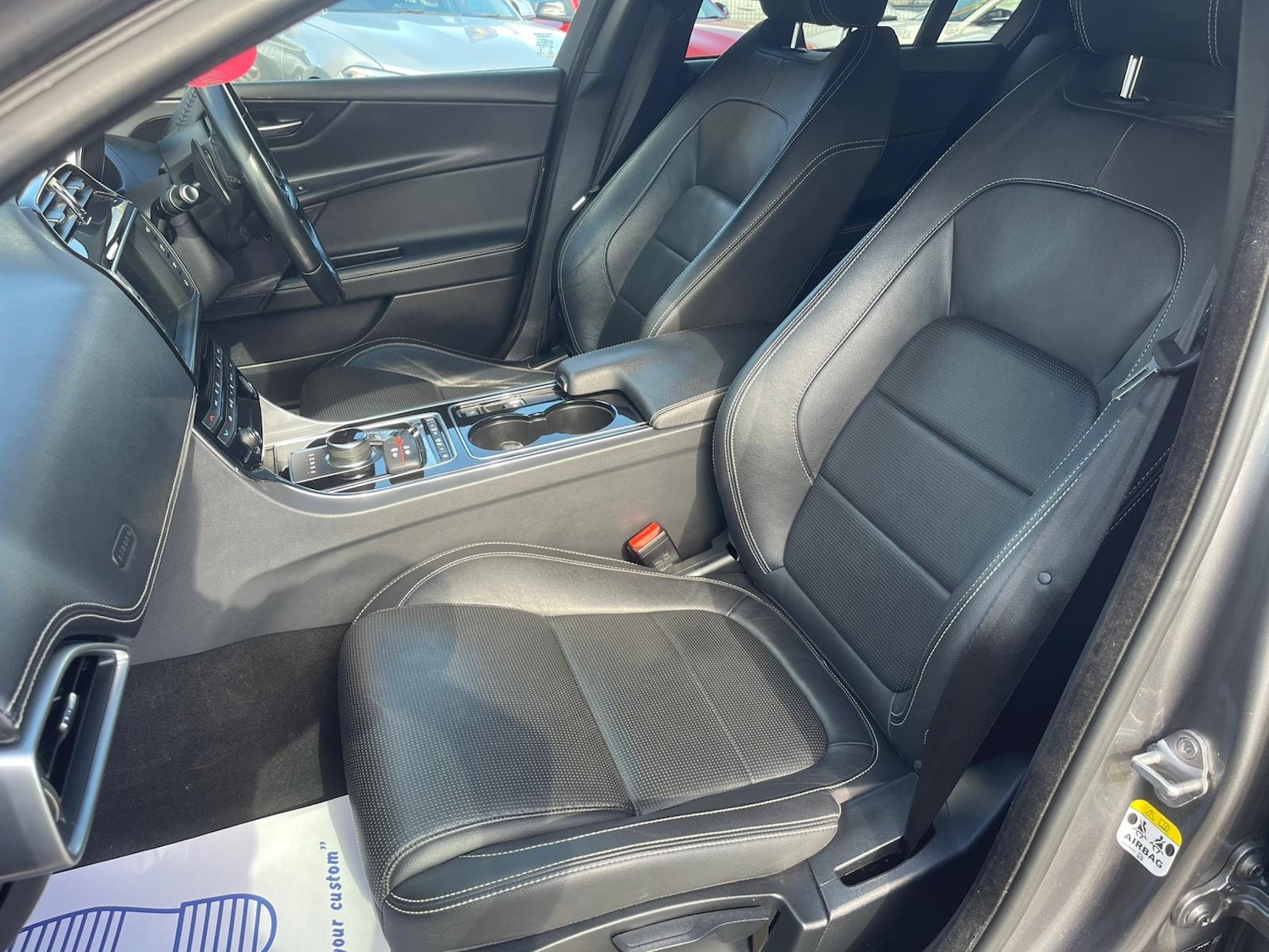 Used Jaguar XE 2017 for sale - 77947266: Photo 10