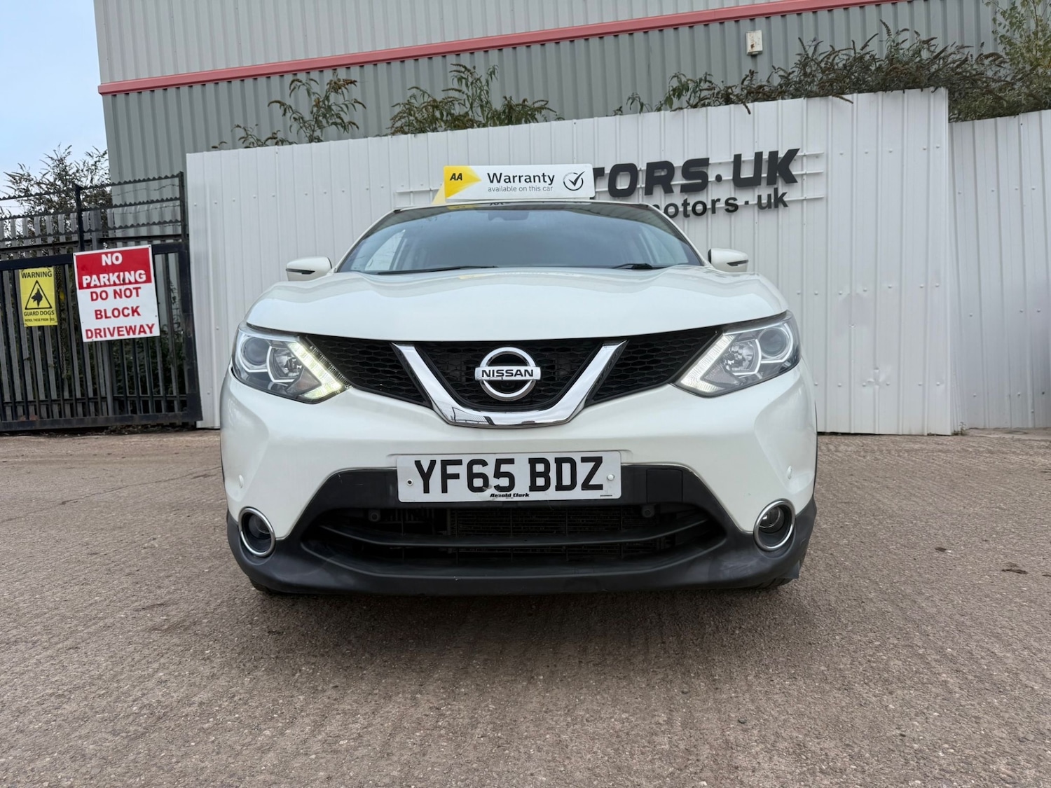 Used Nissan Qashqai 2015 for sale - 77888495: Photo 8
