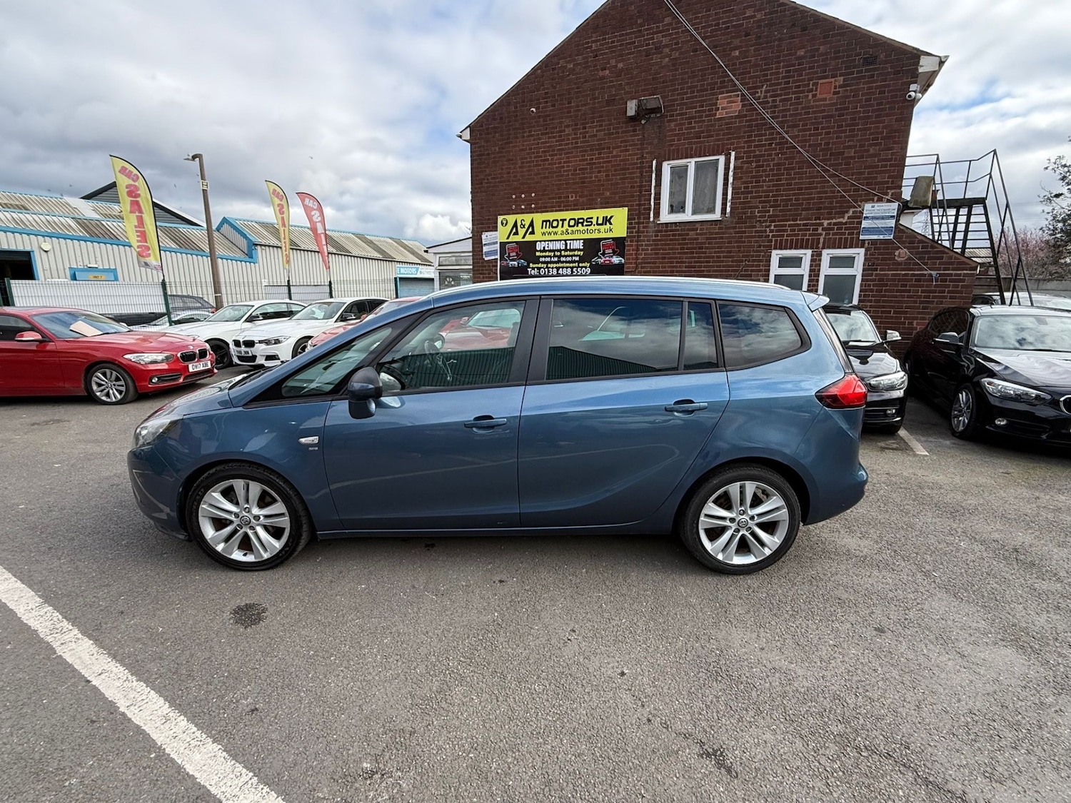 Used Vauxhall Zafira 2014 for sale - 77888489: Photo 4