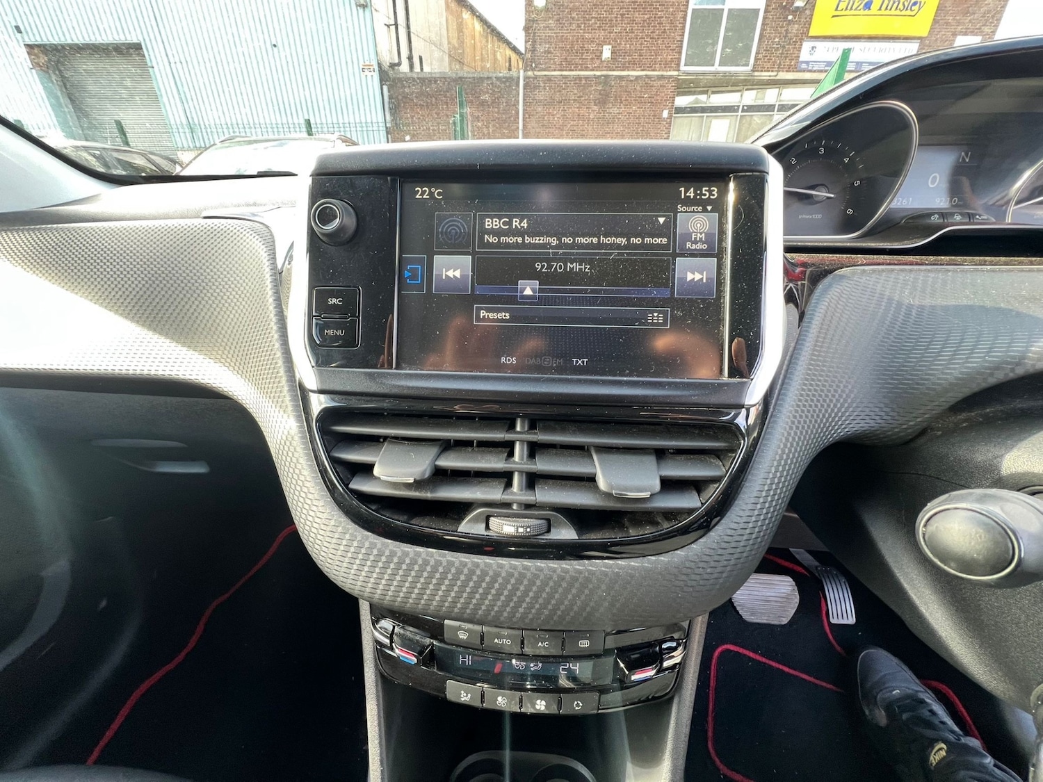 Used Peugeot 2008 2014 for sale - 77888351: Photo 16