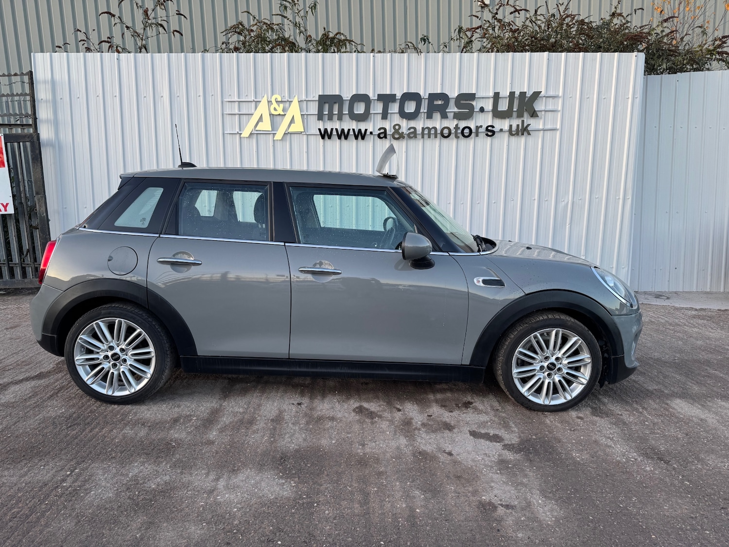 Used MINI Hatch 2018 for sale - 77028287: Photo 3