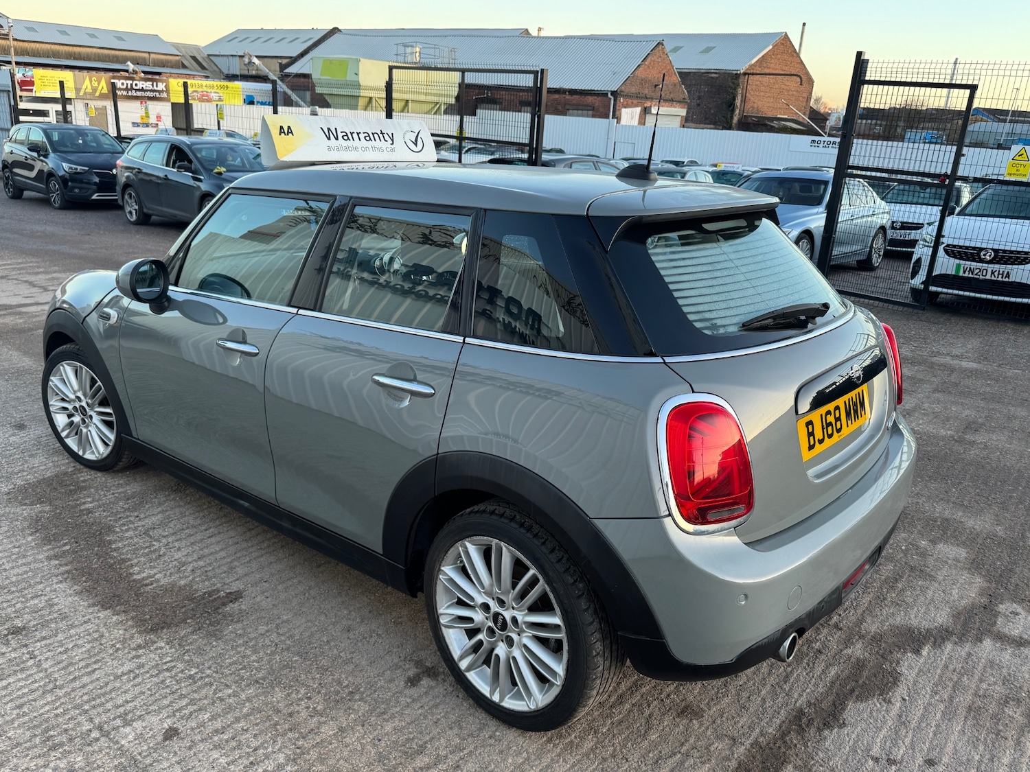 Used MINI Hatch 2018 for sale - 77028287: Photo 7