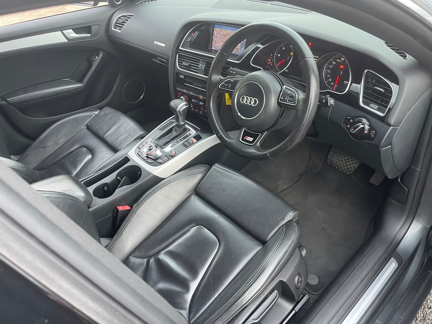 Used Audi A5 2013 for sale - 77558686: Photo 24