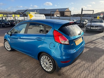 Used Ford Fiesta 2013 for sale - 77028259: Photo