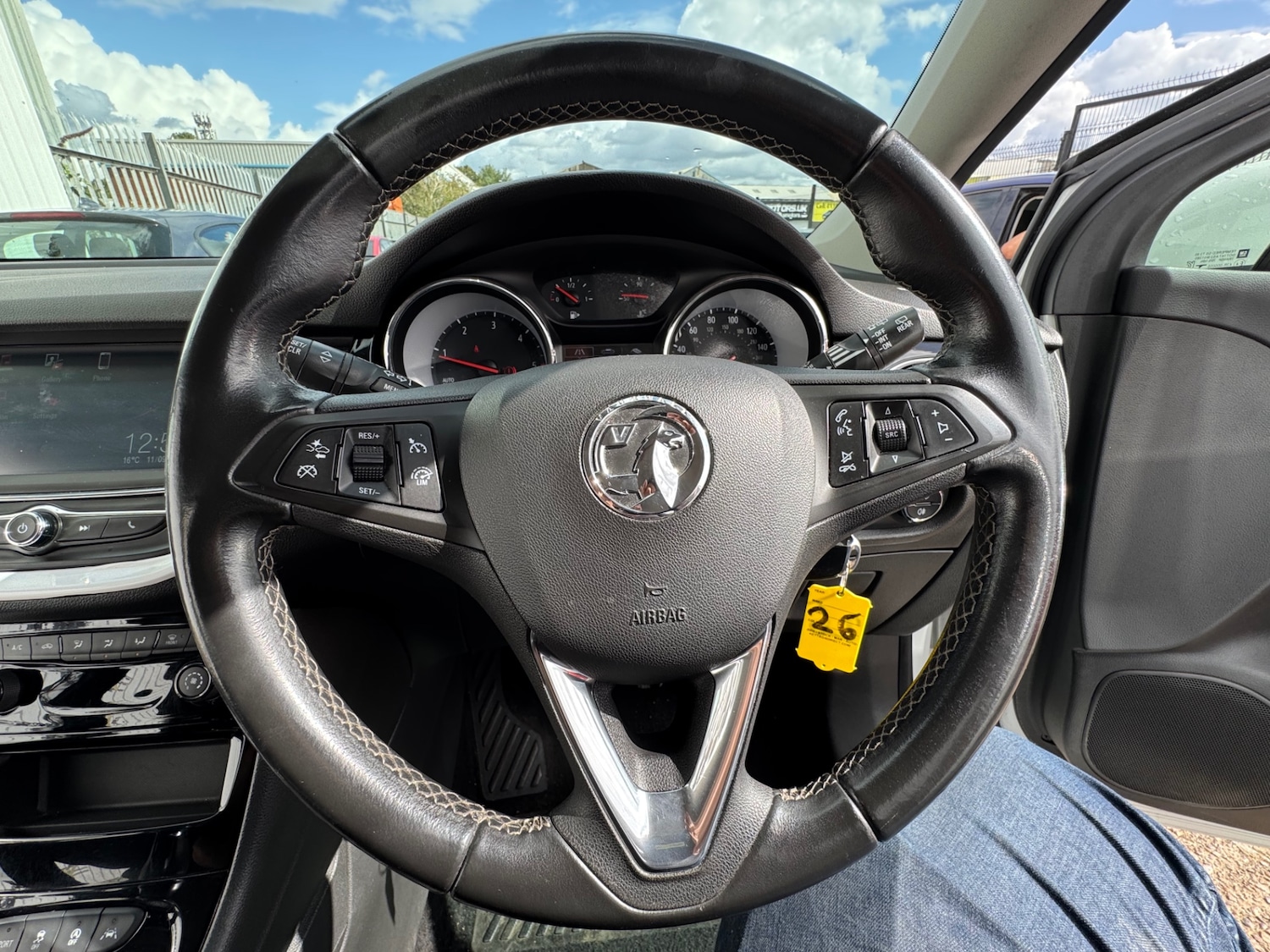 Used Vauxhall Astra 2018 for sale - 75925732: Photo 11