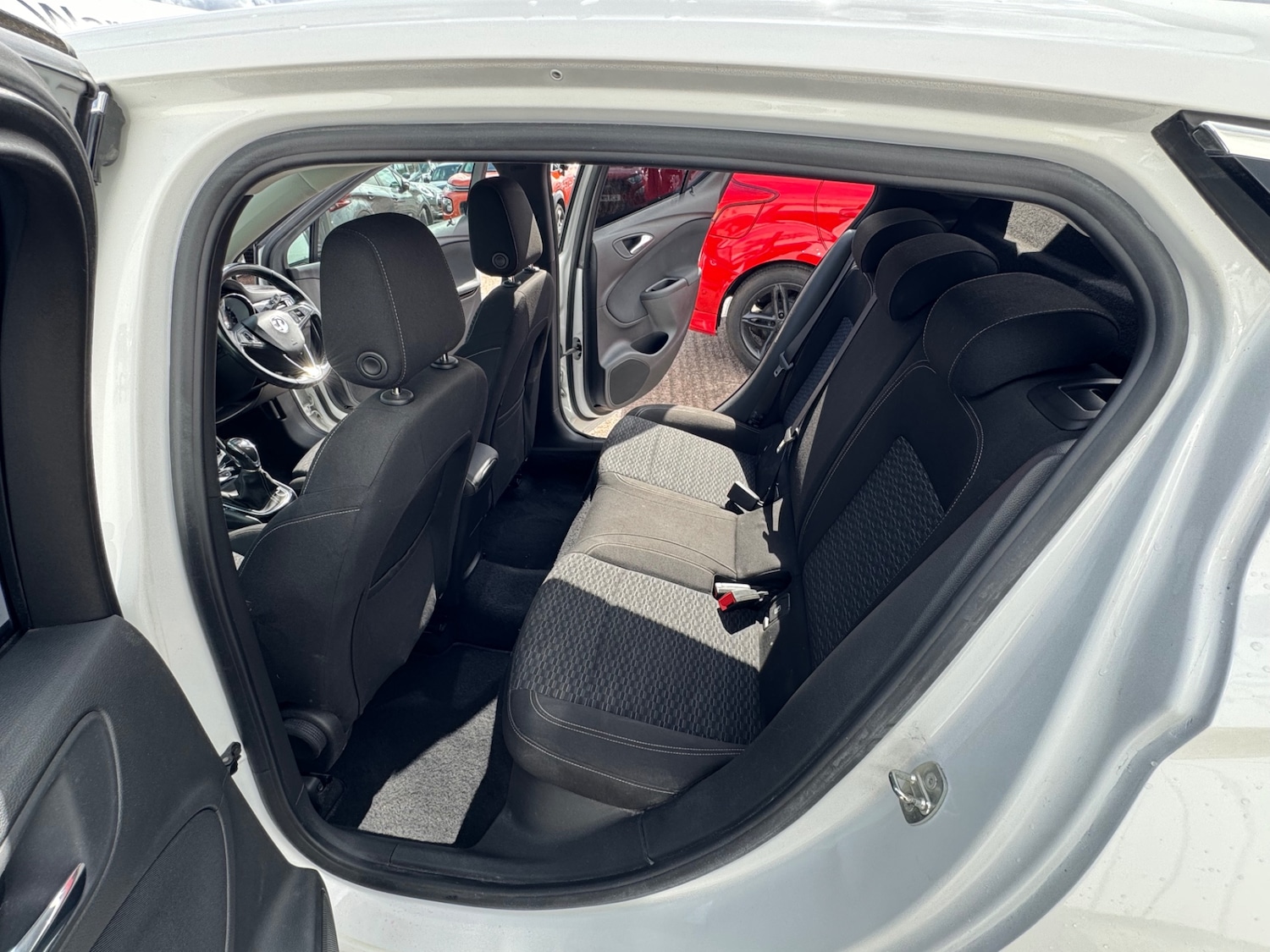 Used Vauxhall Astra 2018 for sale - 75925732: Photo 15