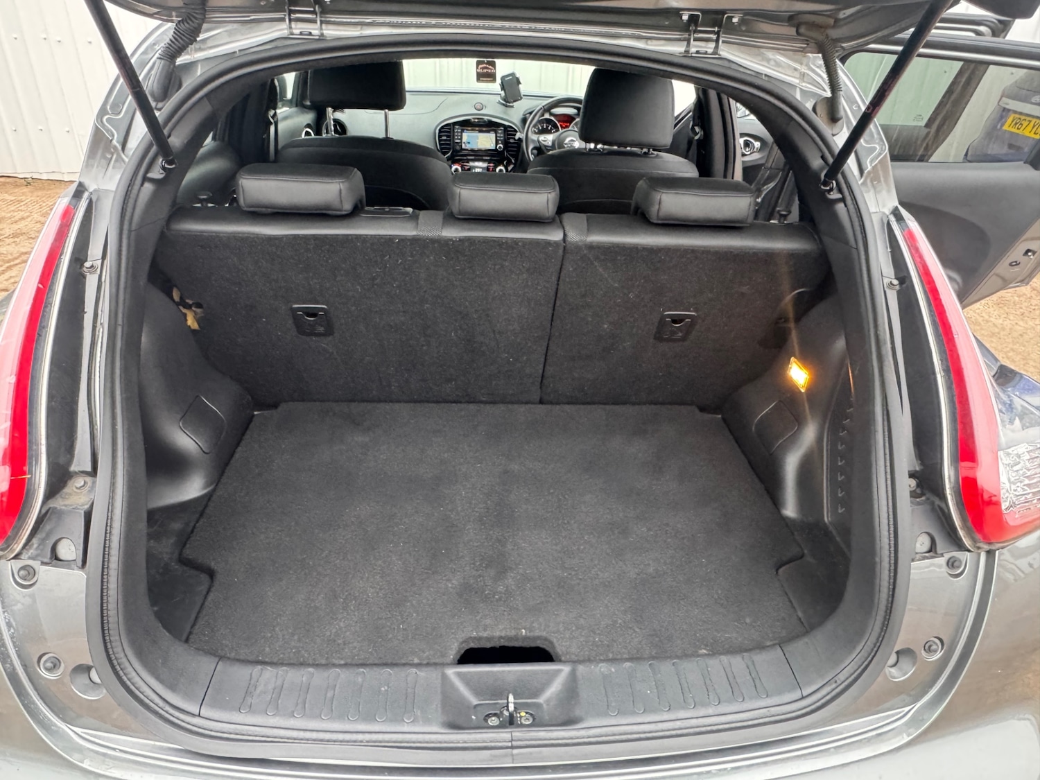 Used Nissan Juke 2017 for sale - 76478106: Photo 22