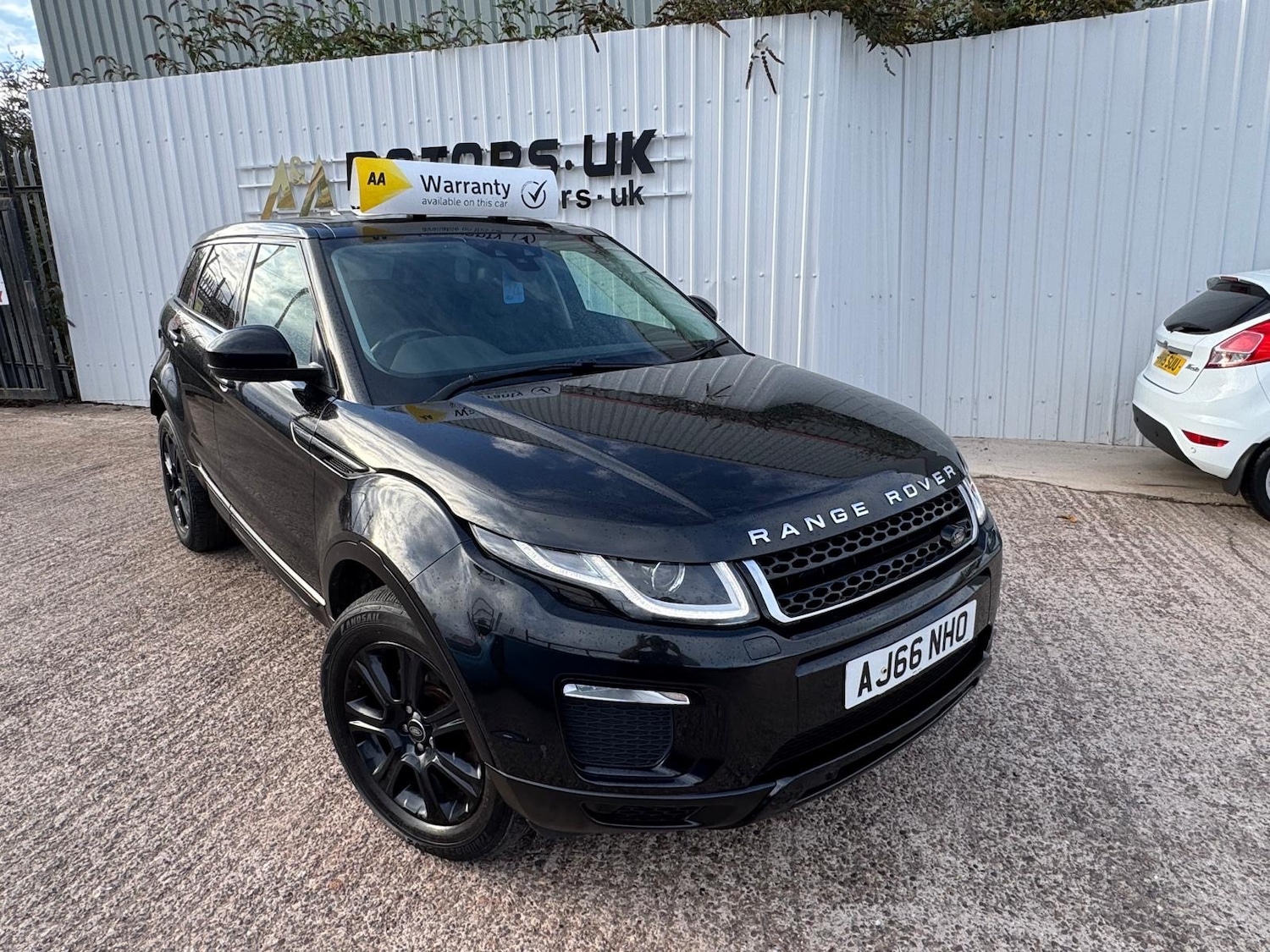 Used Land Rover Range Rover Evoque 2017 for sale - 77400387: Photo 16