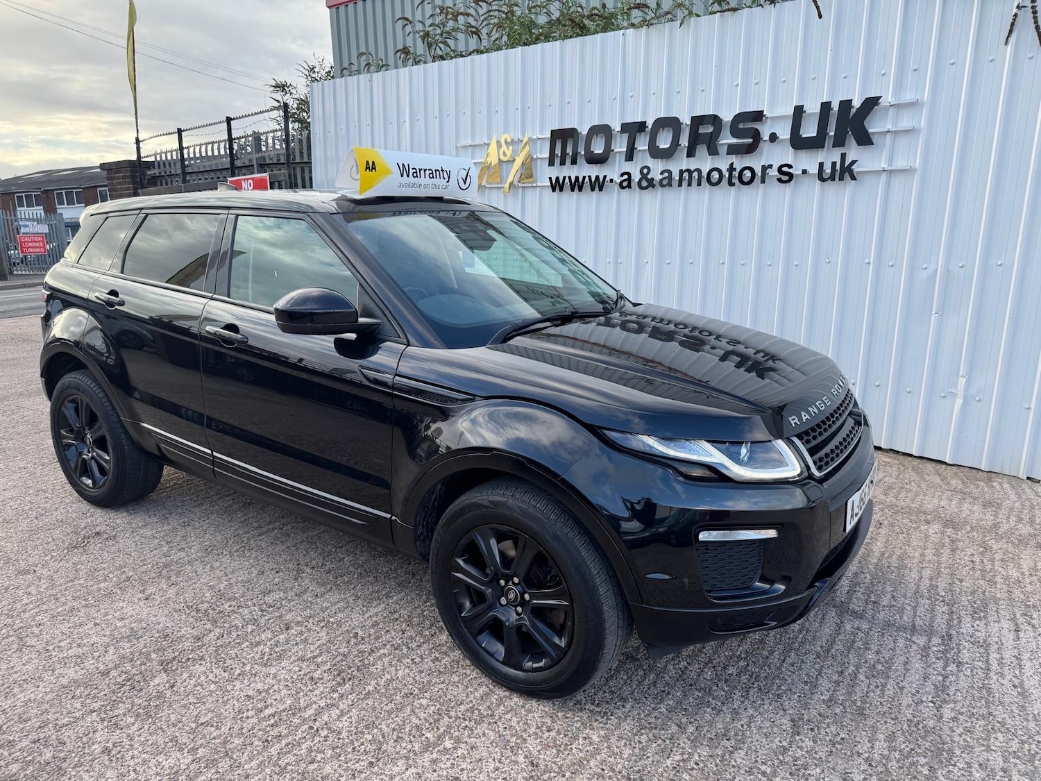 Used Land Rover Range Rover Evoque 2017 for sale - 77400387: Photo 17