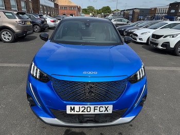 Used Peugeot 2008 2020 for sale - 79232190: Photo
