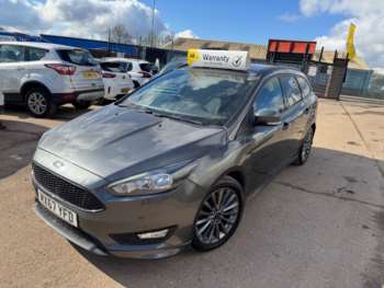 Used Ford Focus 2017 for sale - 74037472: Photo