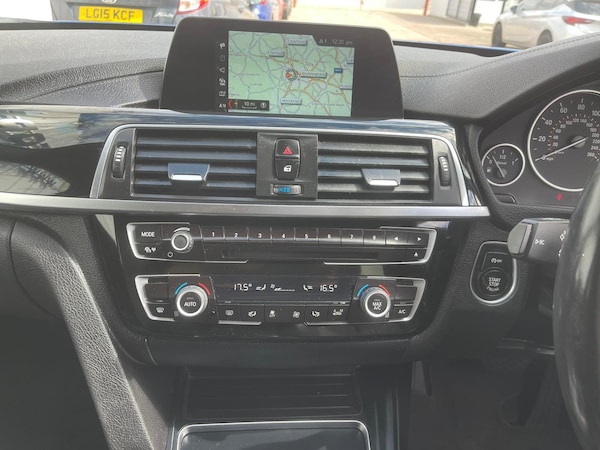 Used BMW 3 Series 2018 for sale - 75592392: Photo 11