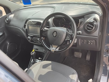 Used Renault Captur 2015 for sale - 74828516: Photo