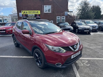 Used Nissan Qashqai 2016 for sale - 79320253: Photo