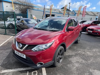 Used Nissan Qashqai 2016 for sale - 79320253: Photo