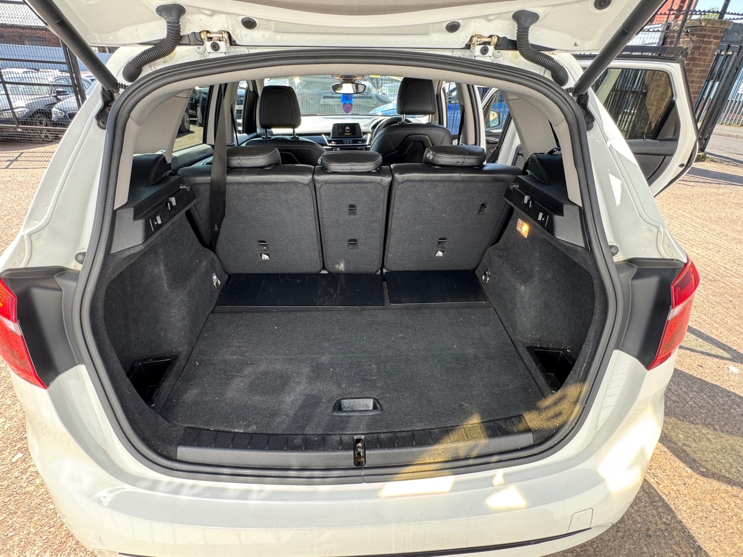 Vehicle 28