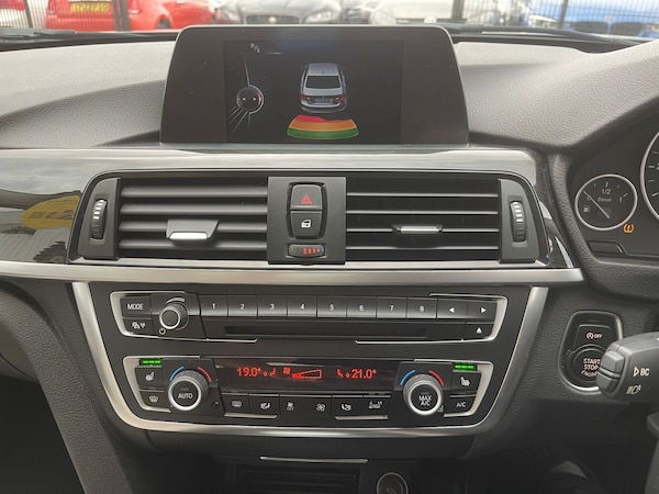 Used BMW 3 Series 2015 for sale - 76307919: Photo 12